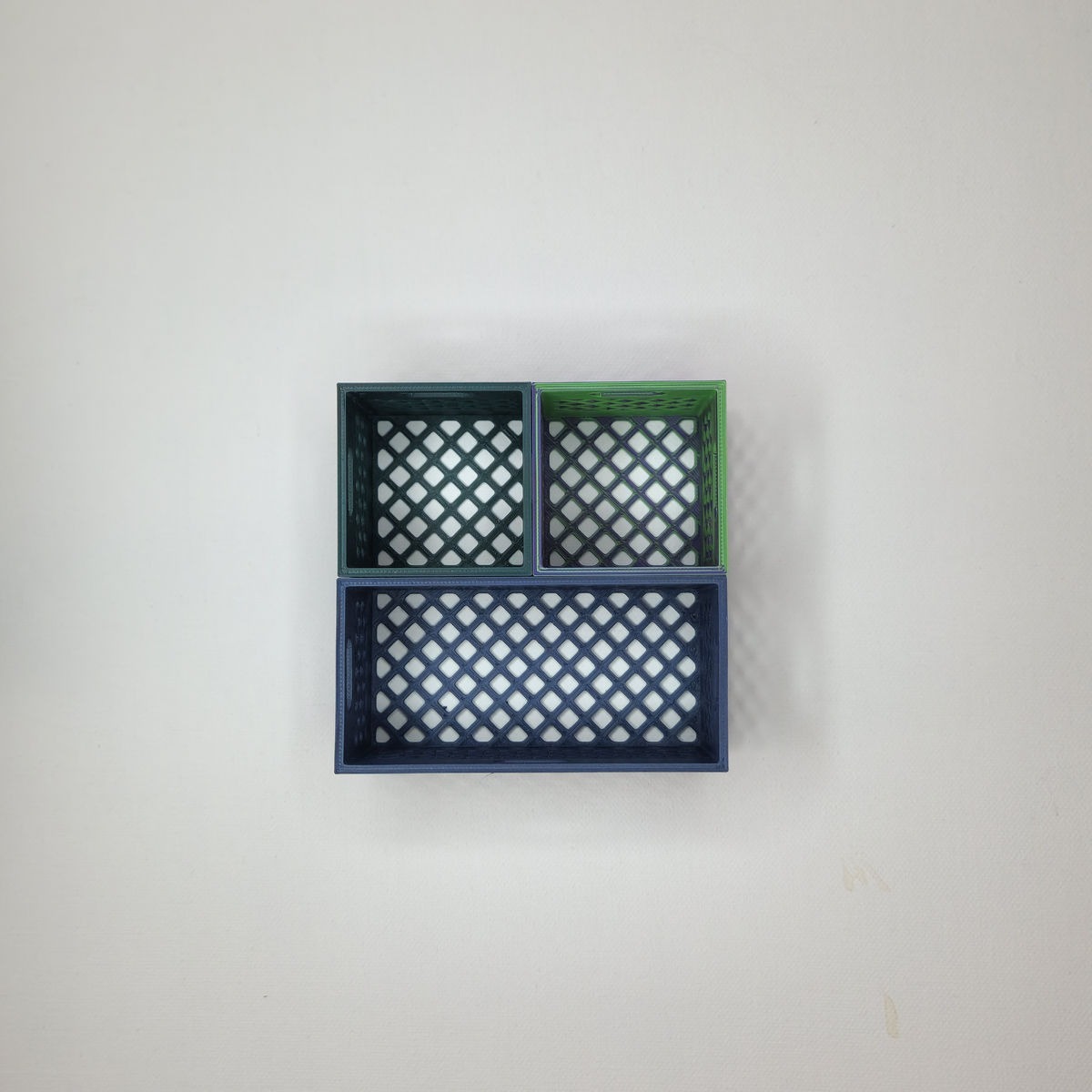 Three Point Flow Crates – three point flow