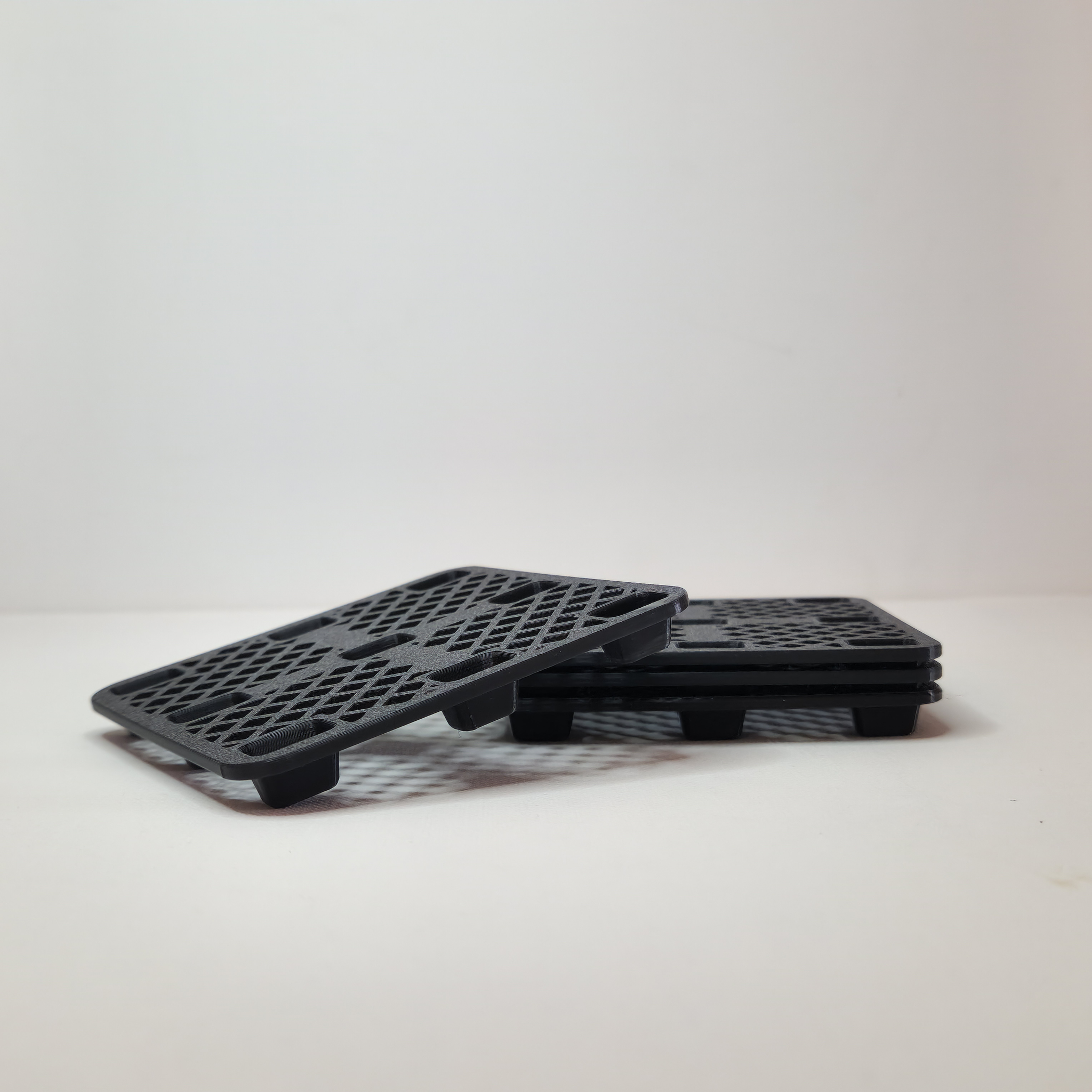 Crate Coasters – three point flow